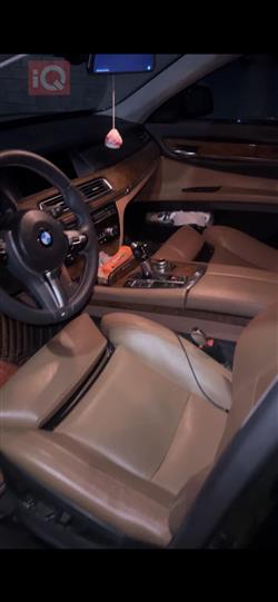 بي ام دبليو الفئة 7